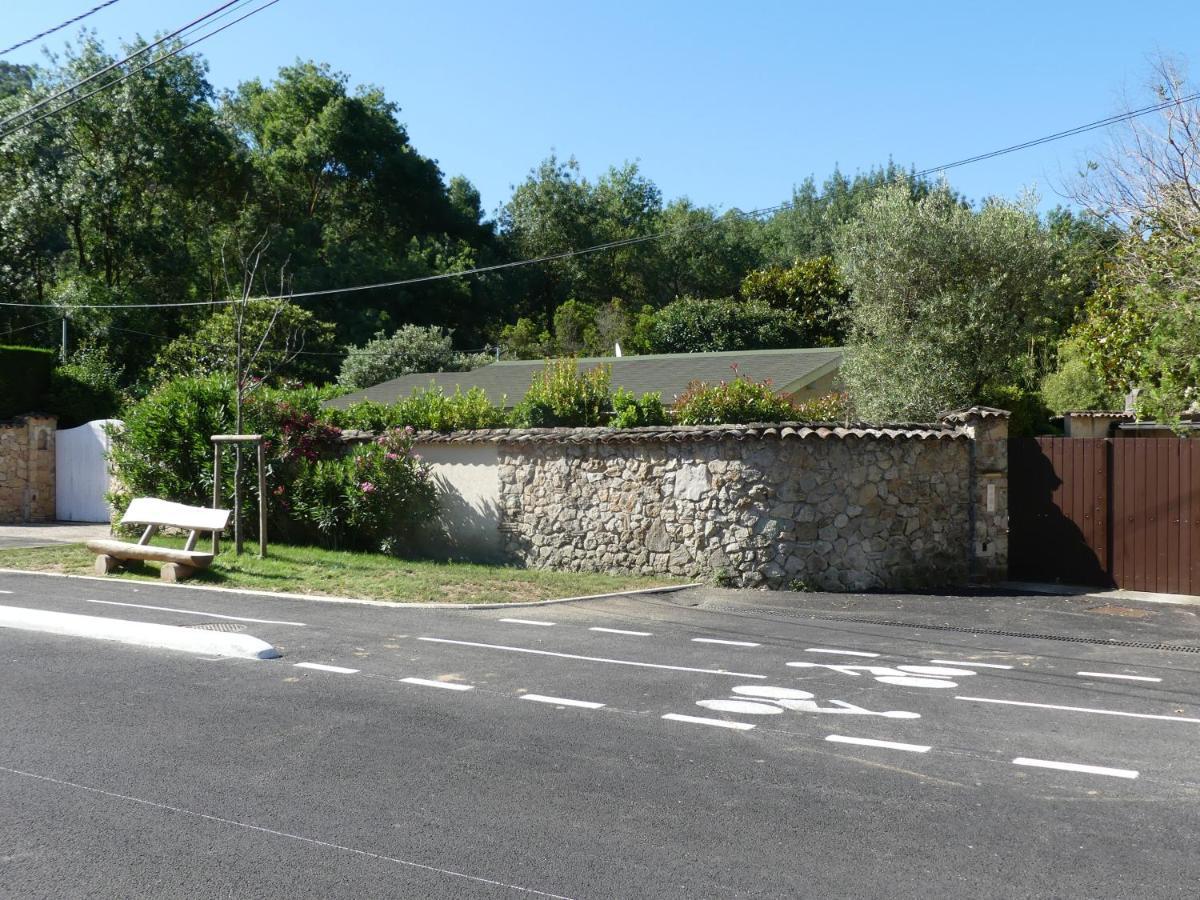 Maisonnette Au Calme Et Proche Mer Mandelieu La Napoule Luaran gambar
