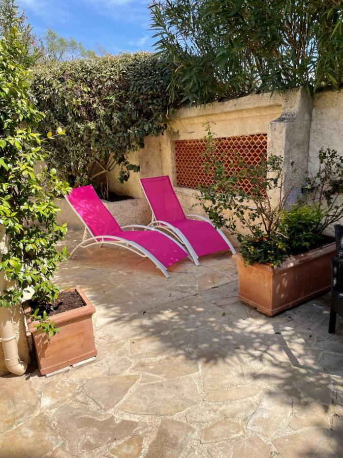 Maisonnette Au Calme Et Proche Mer Mandelieu La Napoule Luaran gambar